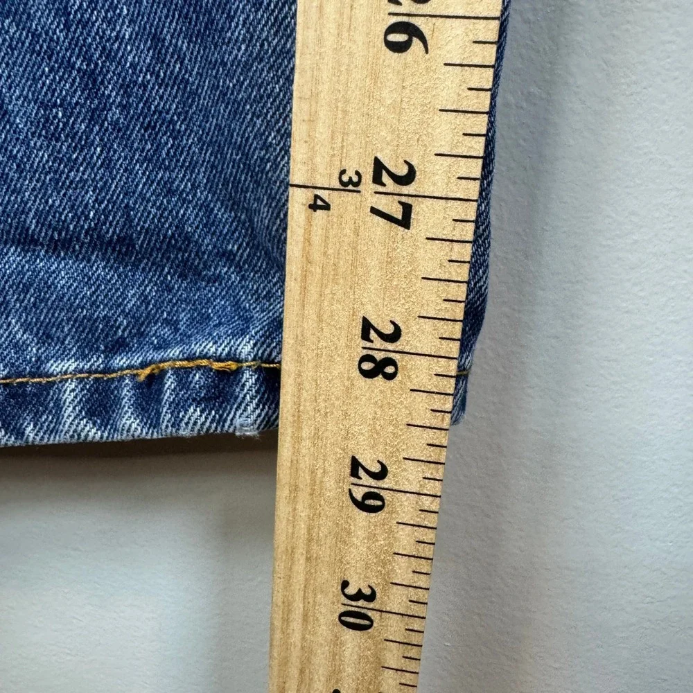 Levis 550 Relaxed Fit Tapered Leg Blue Jeans Mens 36x30 Actual L28.5 Medium Wash